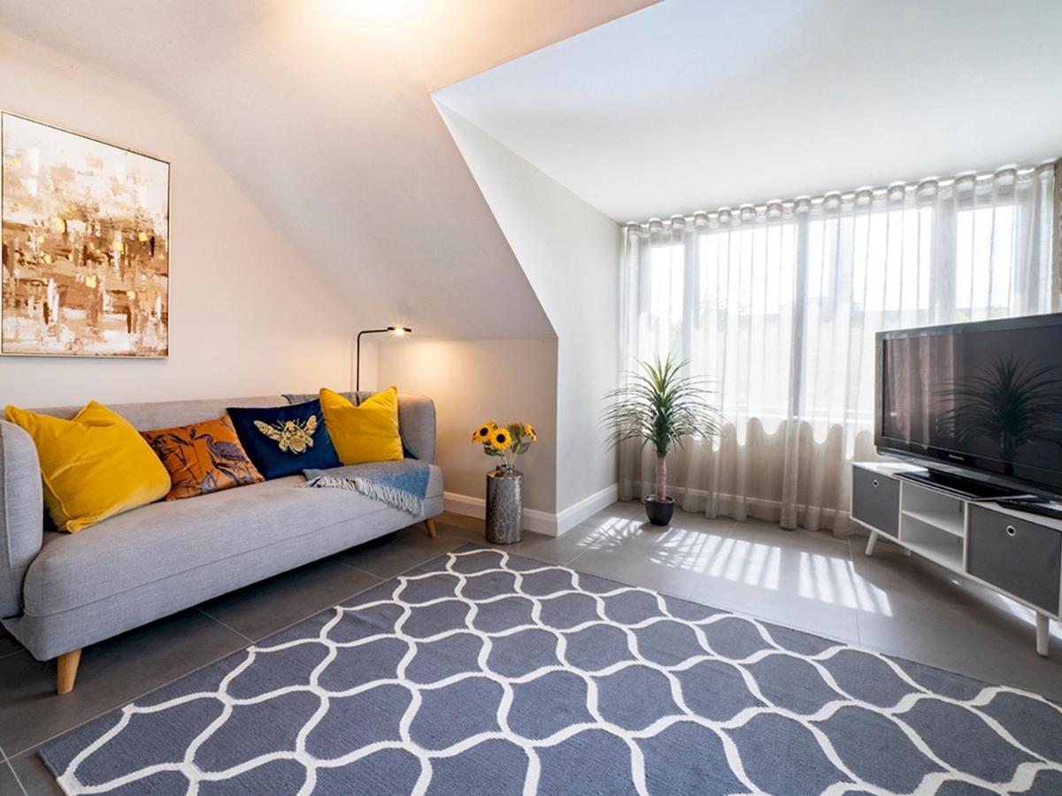 Ferienwohnung Pass The Keys Luxurious 1Br Apt In Prime Location With Top Amenities Belfast Exterior foto