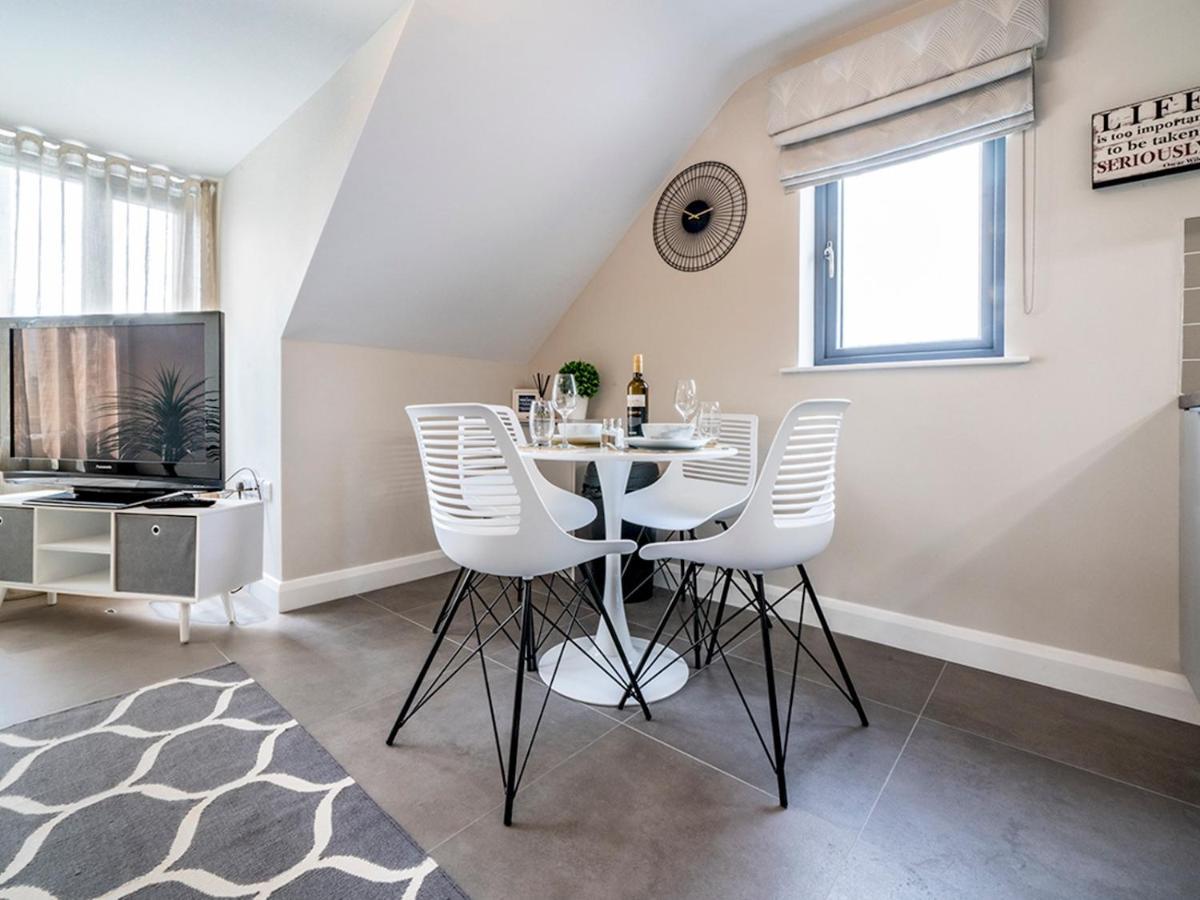 Ferienwohnung Pass The Keys Luxurious 1Br Apt In Prime Location With Top Amenities Belfast Exterior foto