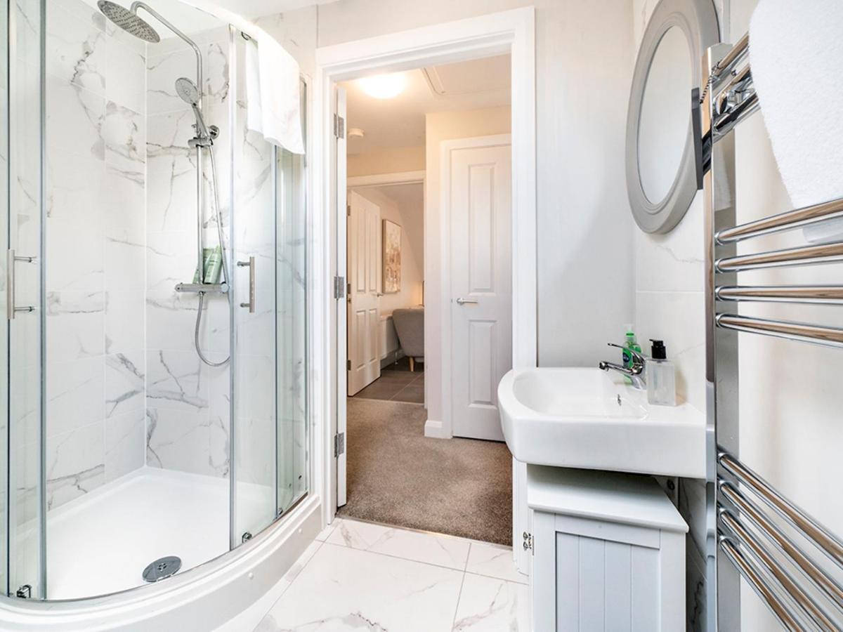 Ferienwohnung Pass The Keys Luxurious 1Br Apt In Prime Location With Top Amenities Belfast Exterior foto